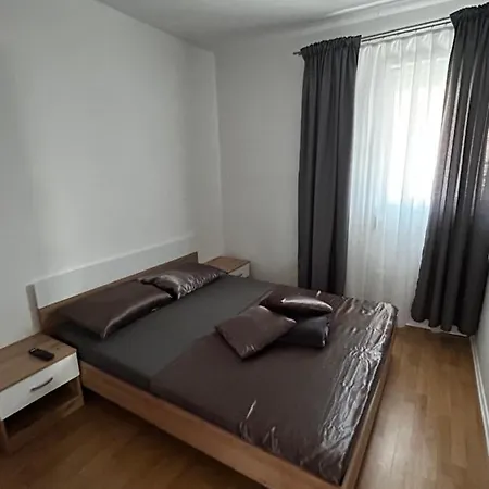 As Mlinka Apartman *